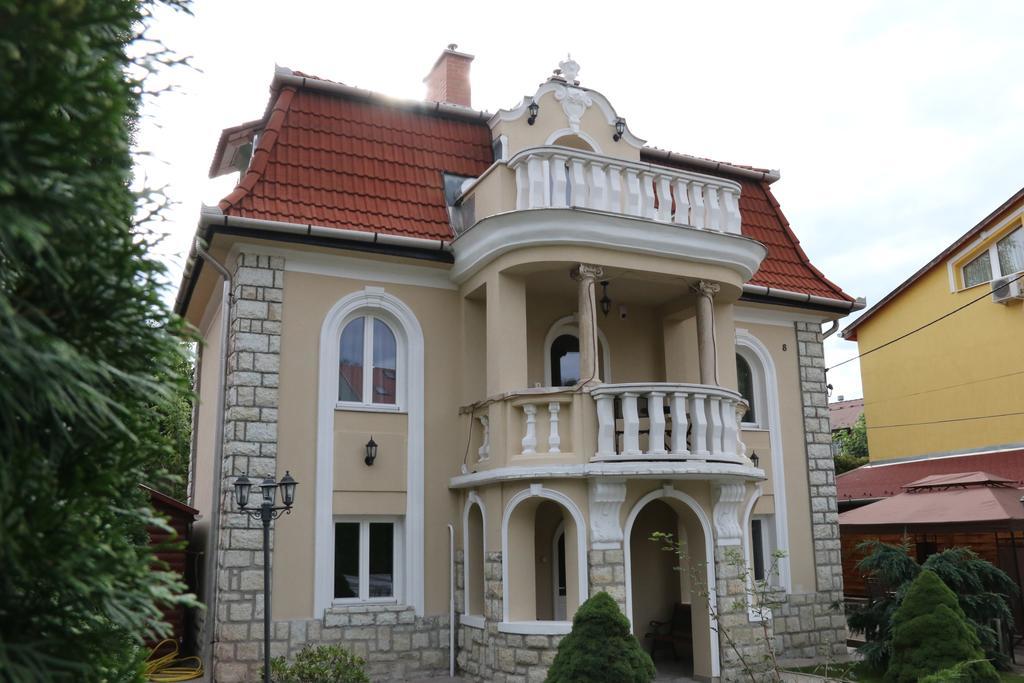 Gasthof Aradi Vendeghaz 2*